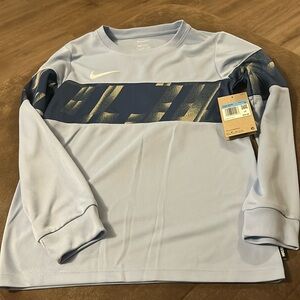 Light & Navy Blue Nike Dri Fit unisex Long Sleeve Tshirt (NWT)